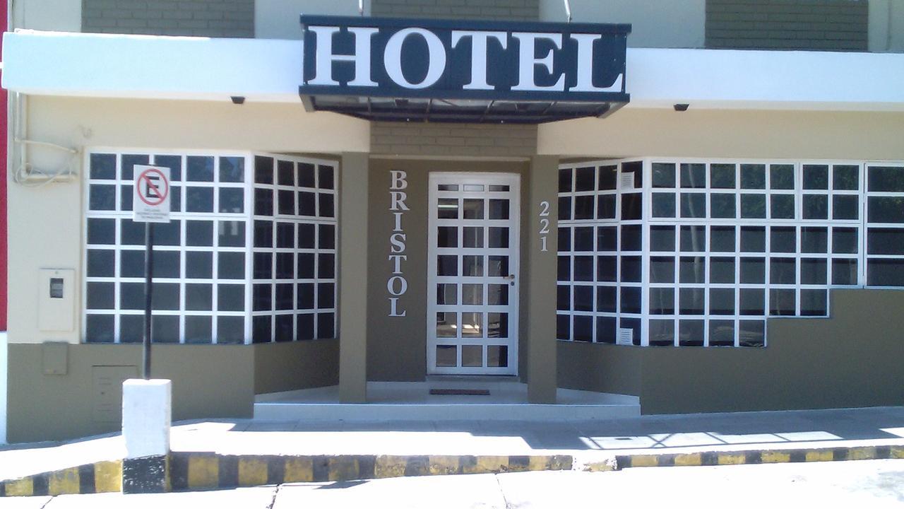 Hotel Bristol Paraná Exterior photo
